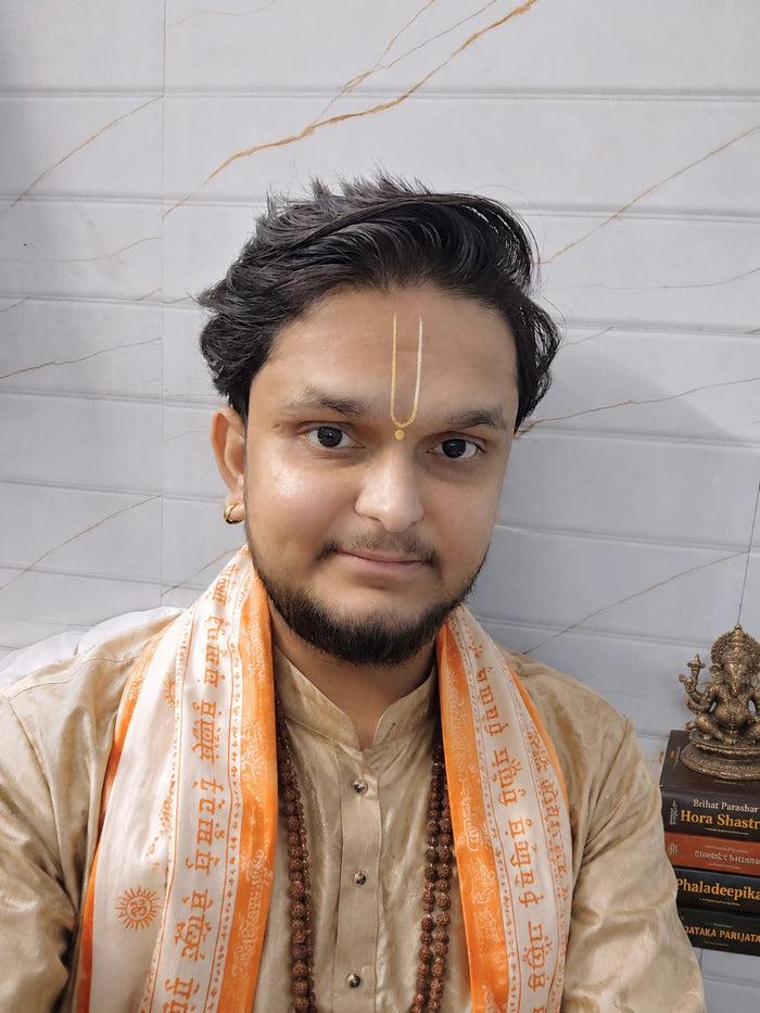 Astrologer Ravikant Sharma